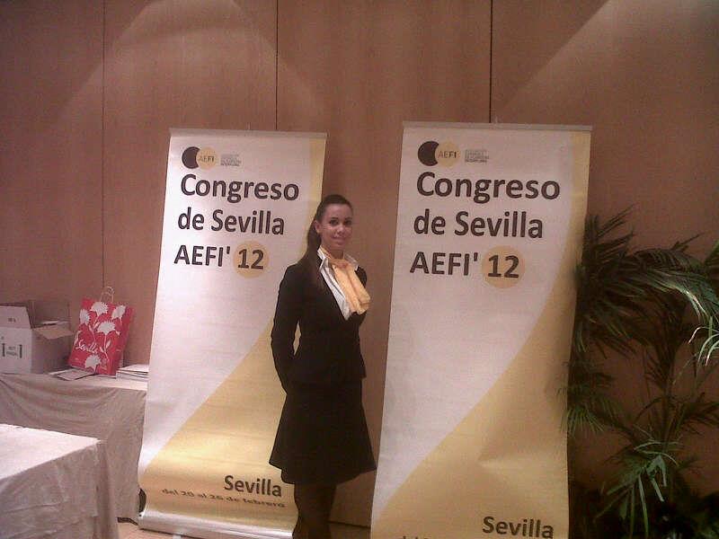 Organiza-te Azafatas en el Congreso AEFI 12